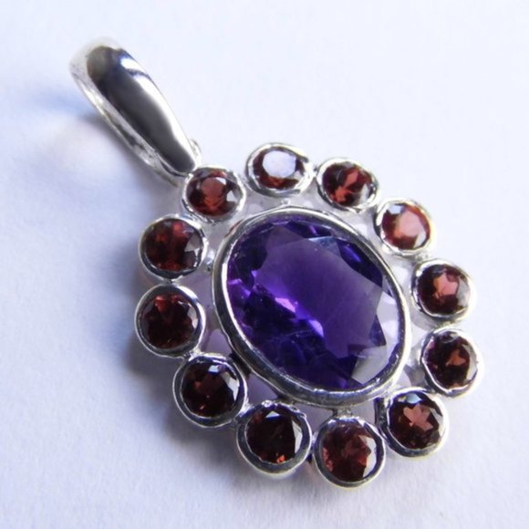 Amethyst & Garnet Sterling SILVER Pendant Plus Free Silver Chain - Picture 3 of 5